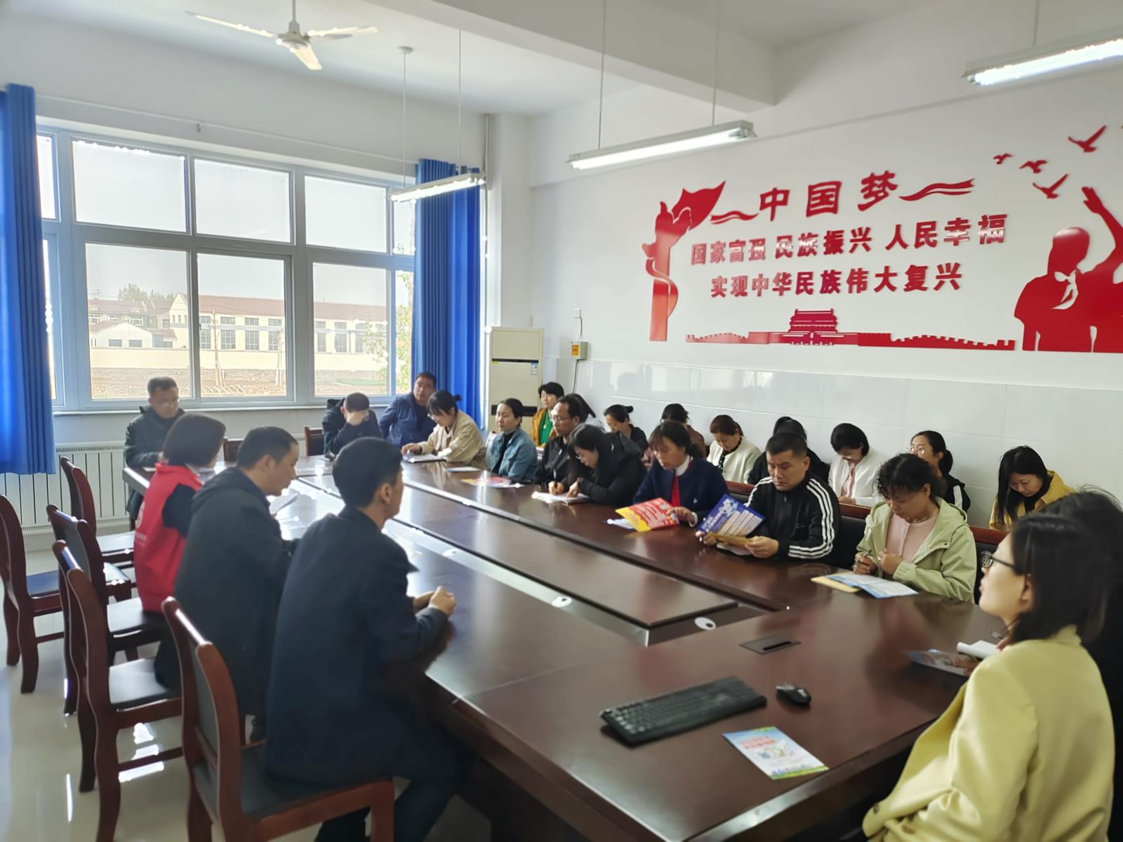 博山农商银行万杰支行进社区图片 (3).jpg