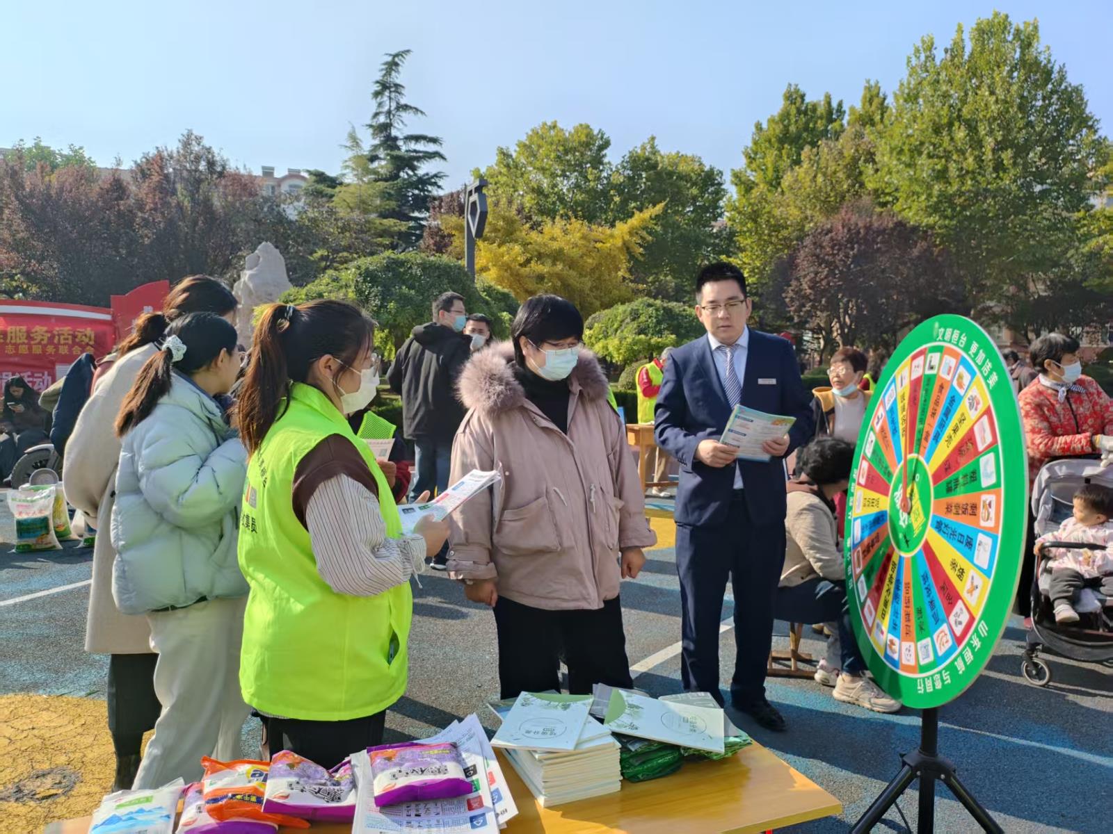 活动现场 (3).jpg 活动现场 (3).jpg