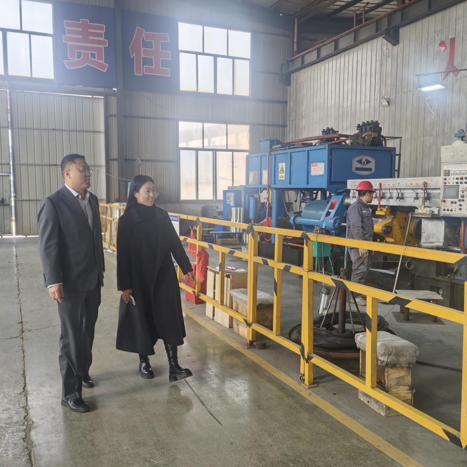 山东德瑞防腐材料有限公司车间.jpg 山东德瑞防腐材料有限公司车间.jpg